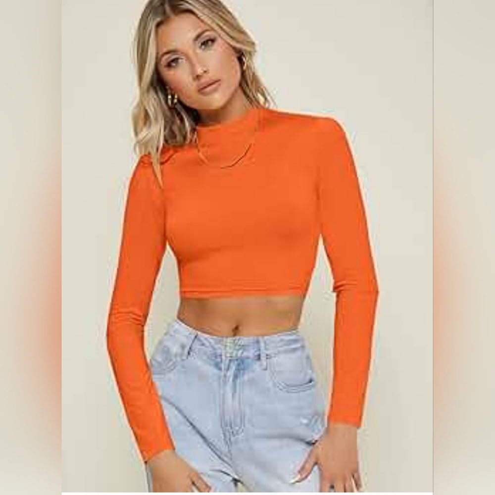 Aritzia Babaton longsleeve top size XS